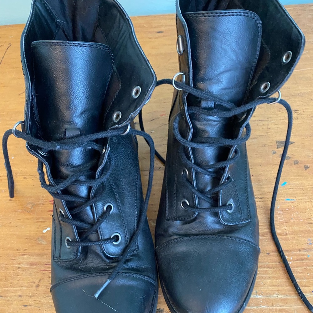 G by Guess combat boots, zipper in back